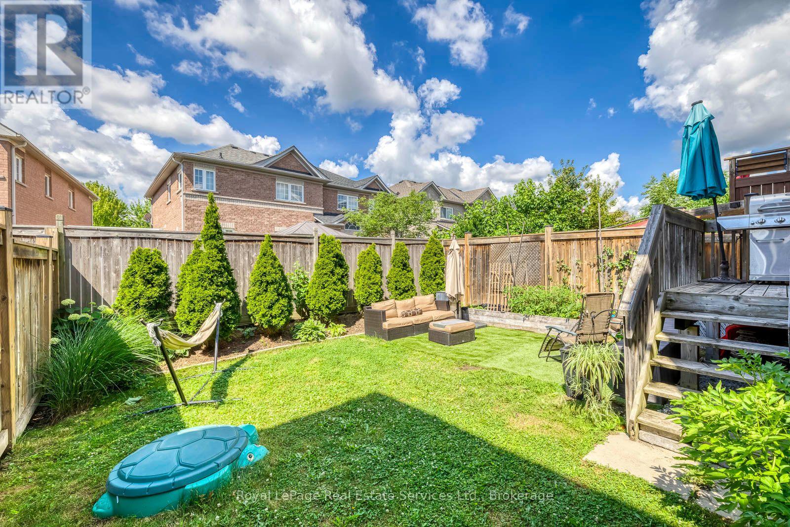 23 DIAMOND LEAF LANE - 24
