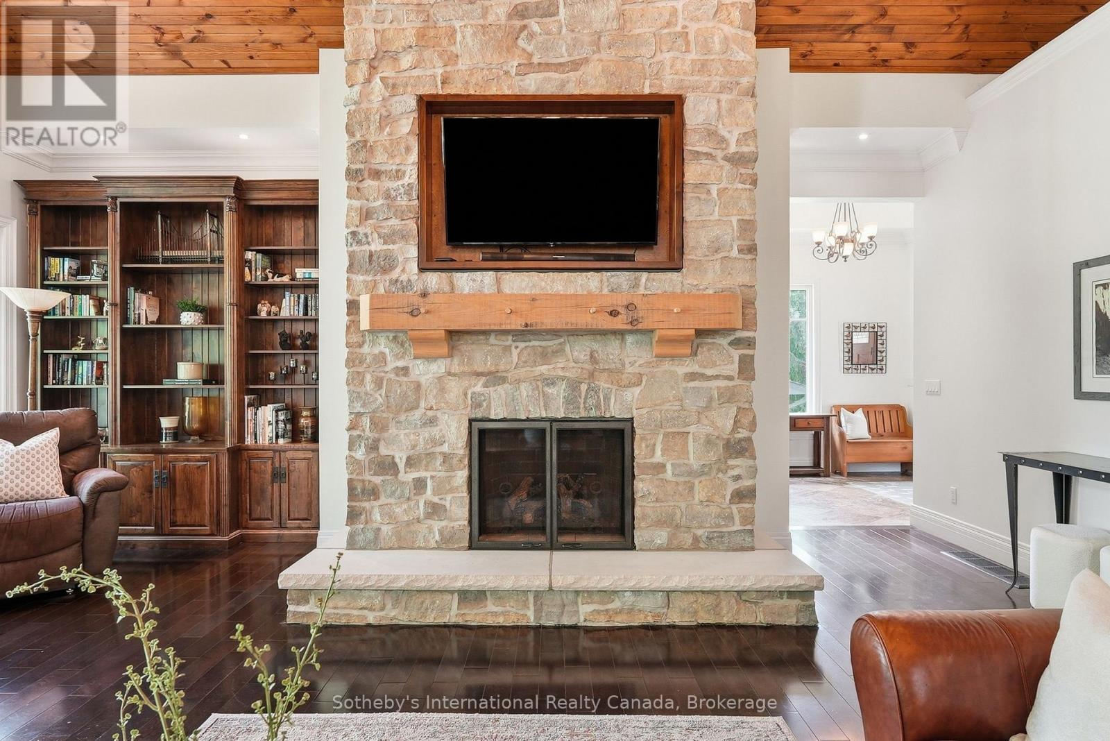 265 WEST RIVER ROAD - 10