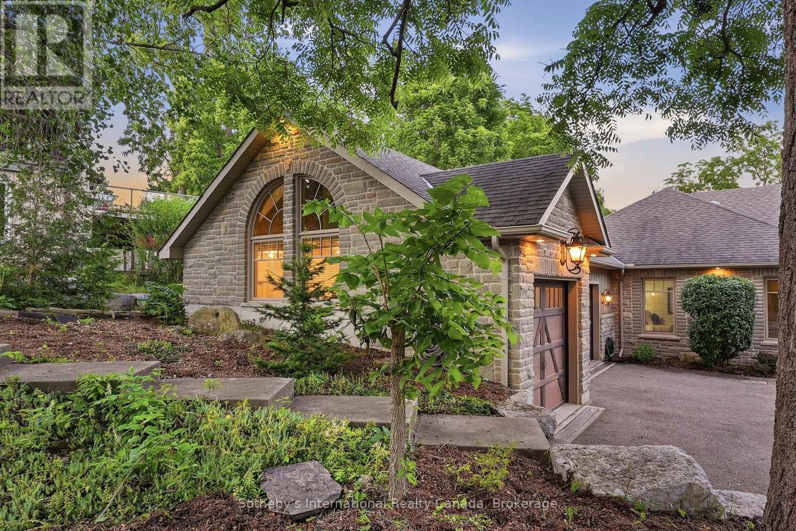 265 WEST RIVER ROAD - 3