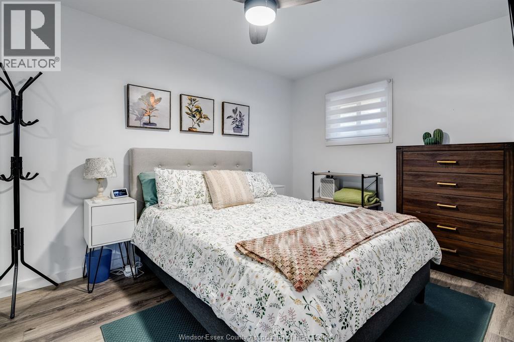 1353 George AVENUE - 13