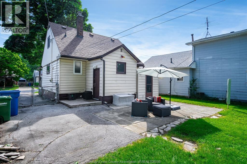 1353 George AVENUE - 35