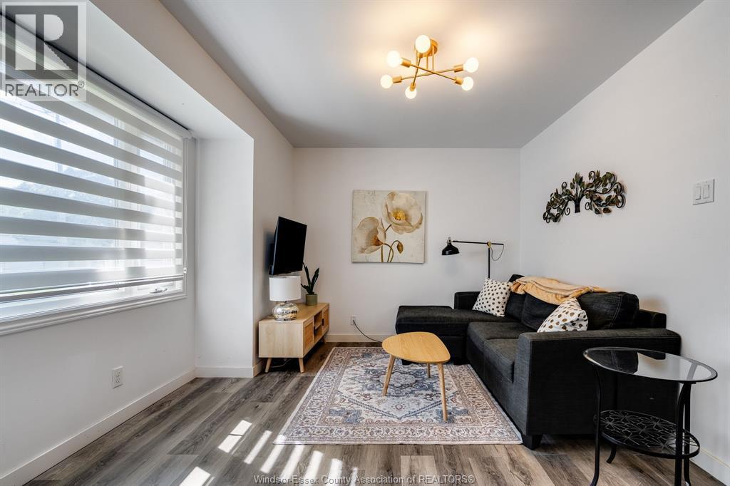 1353 George AVENUE - 4
