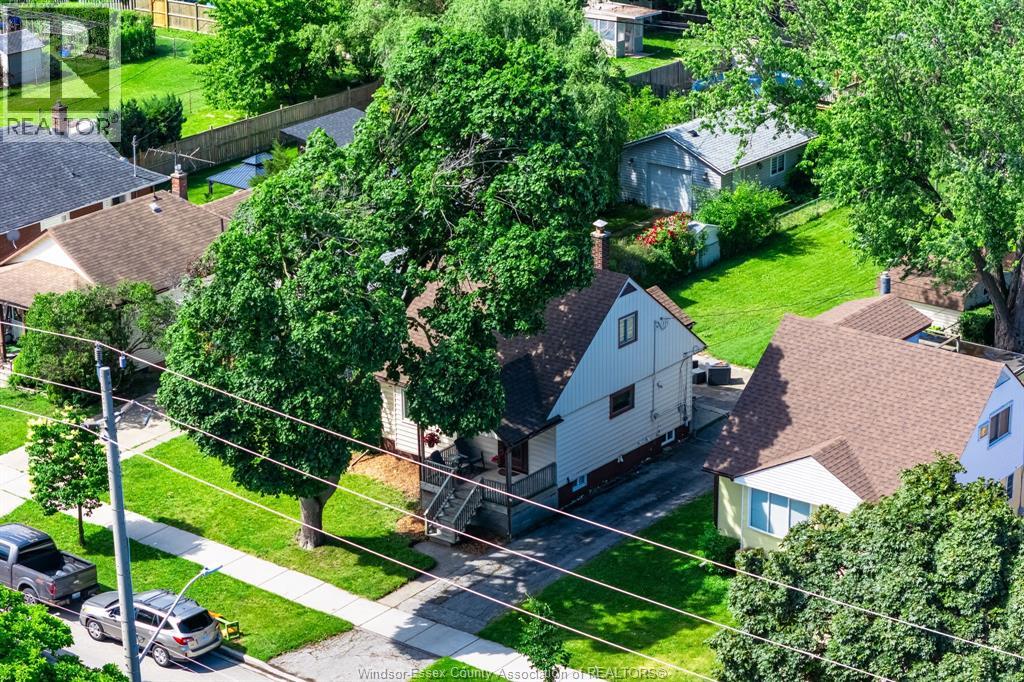 1353 George AVENUE - 41