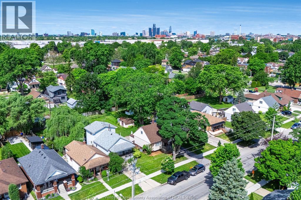 1353 George AVENUE - 42