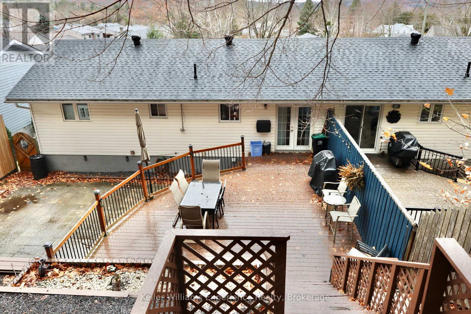 73 THERRIEN COURT - 15