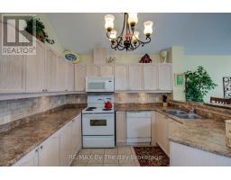32 Green Briar Drive, Collingwood, ON L9Y5H9 Photo 9