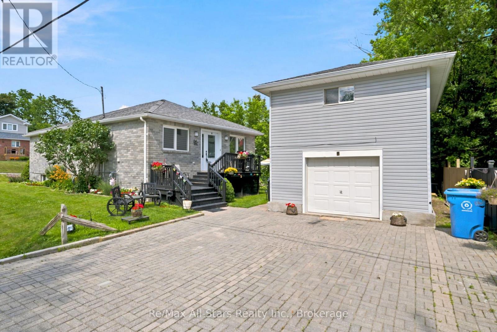 1 MAPLE GROVE STREET - 4