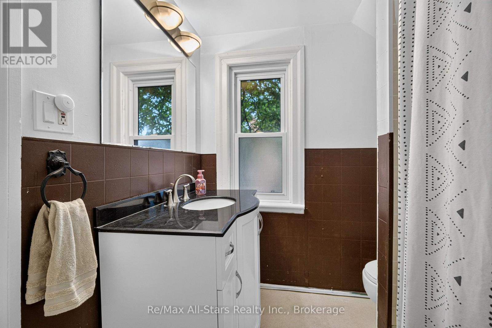 18 STURGEON ROAD N - 29