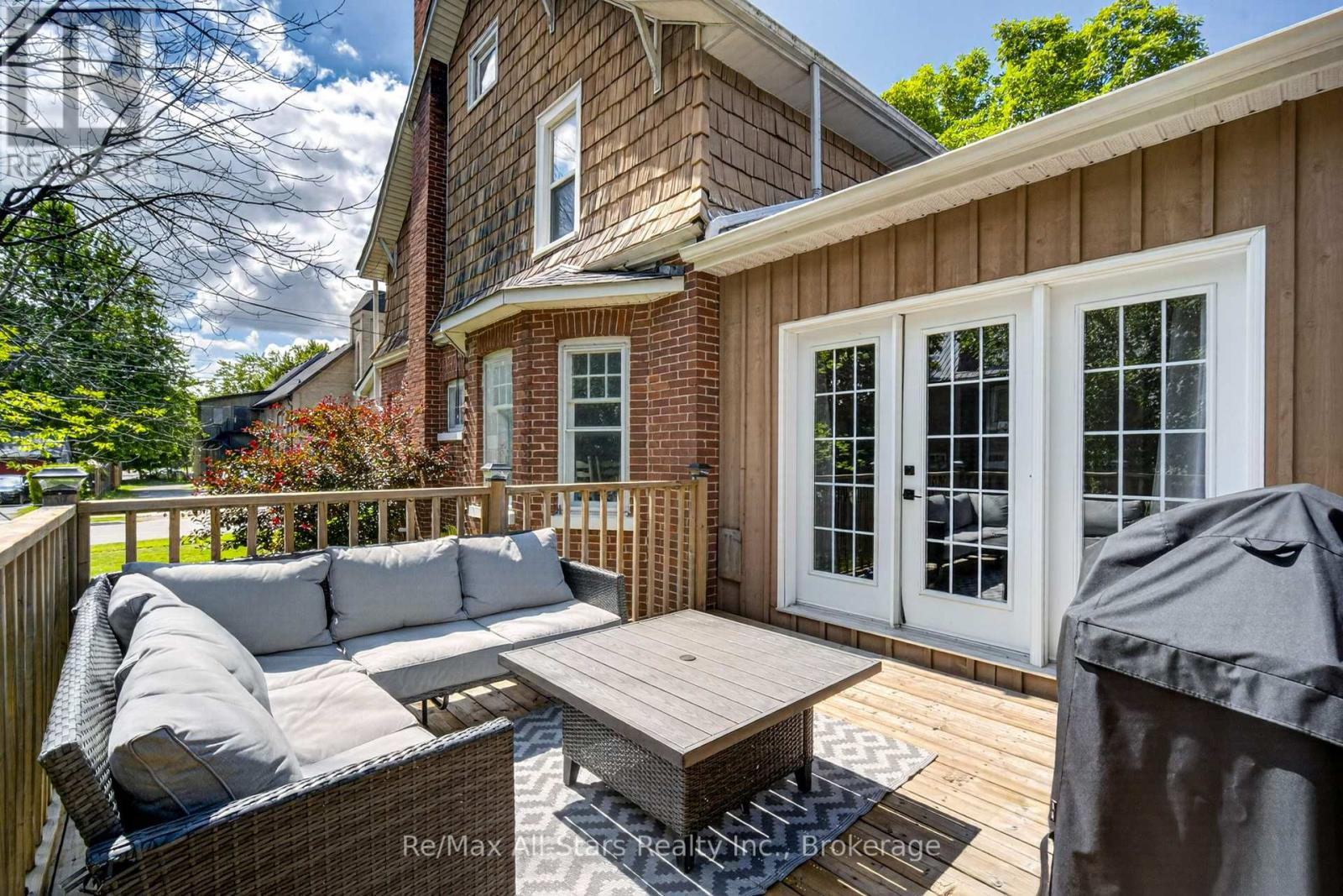 18 STURGEON ROAD N - 35