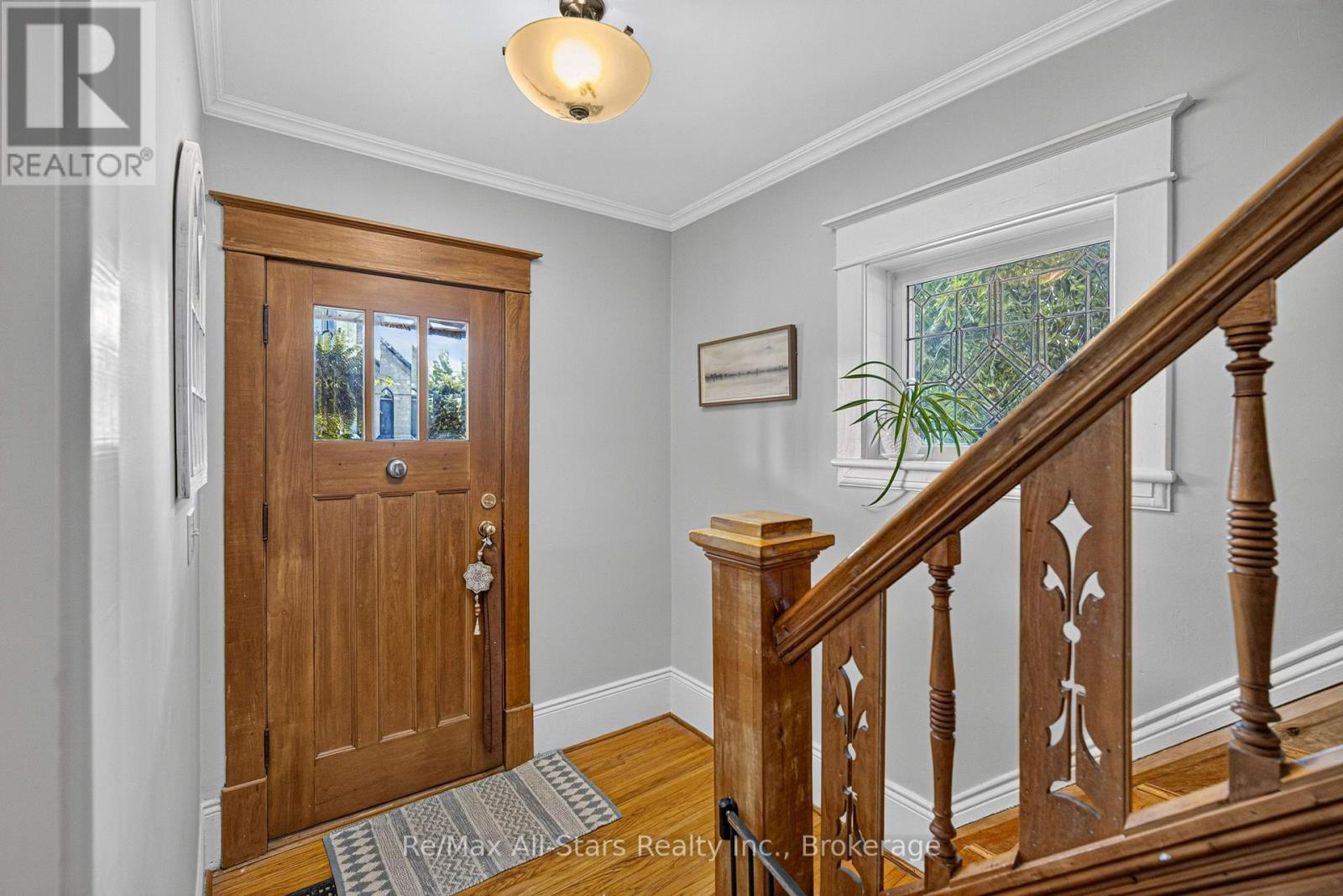 18 STURGEON ROAD N - 6
