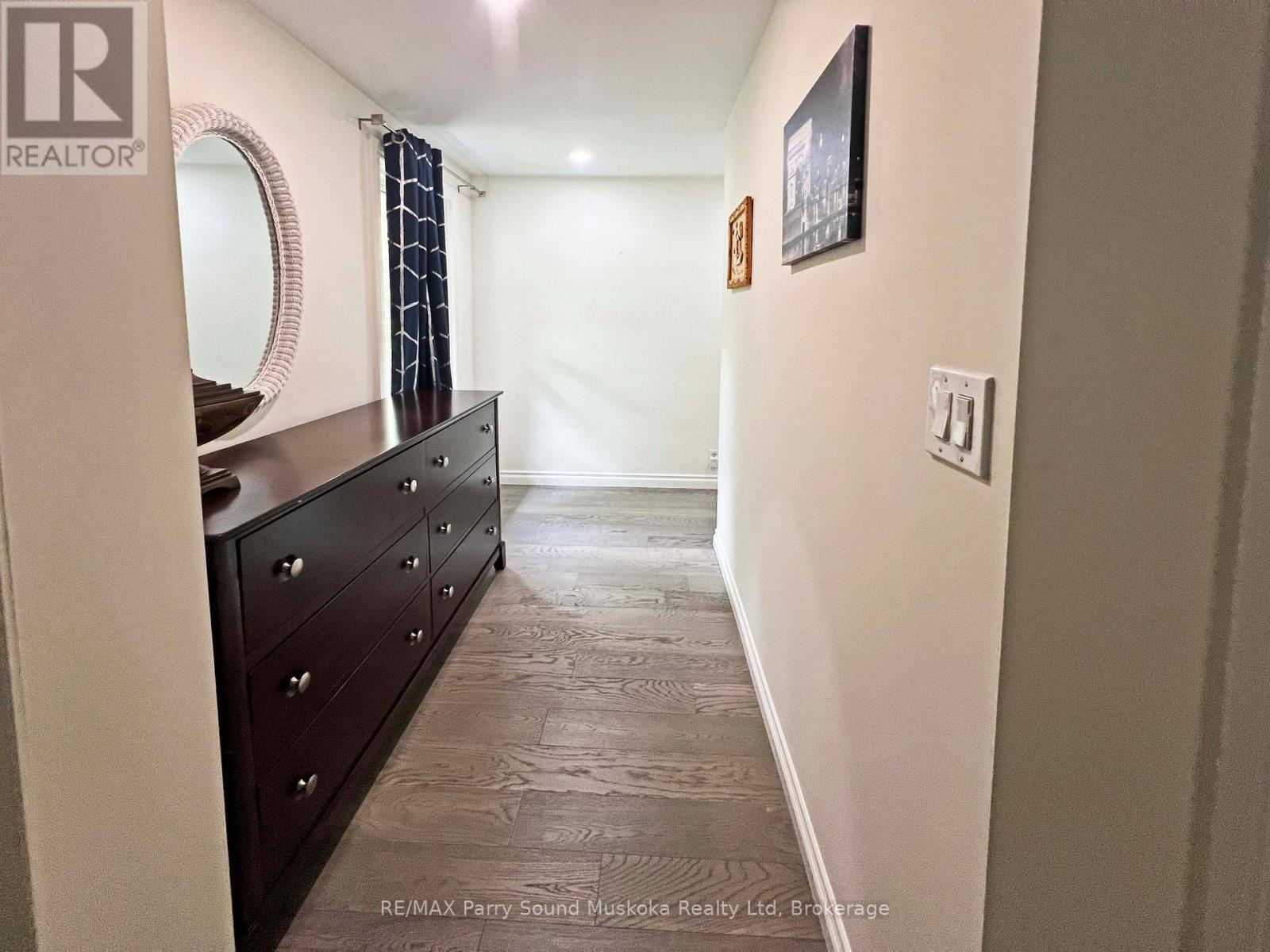 44 WILLIAM STREET - Image 15