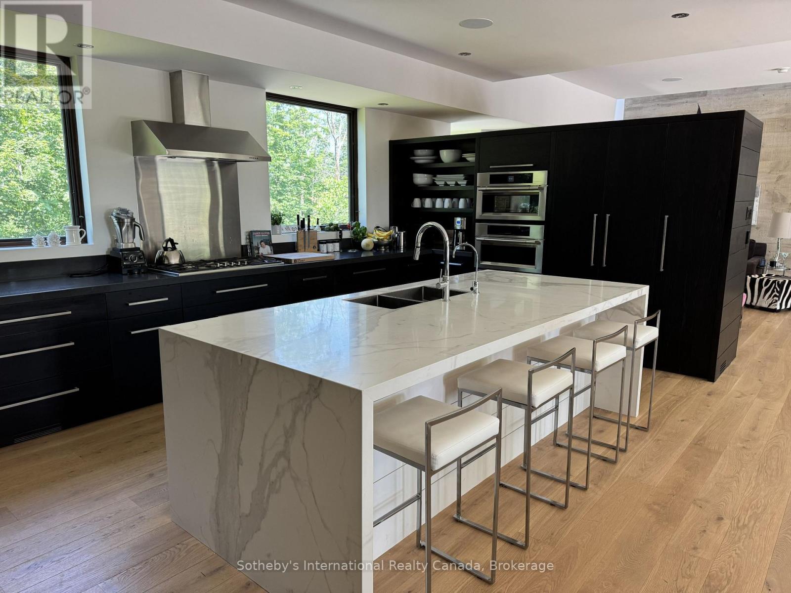 46479 OLD MAIL ROAD, Meaford — photo 2