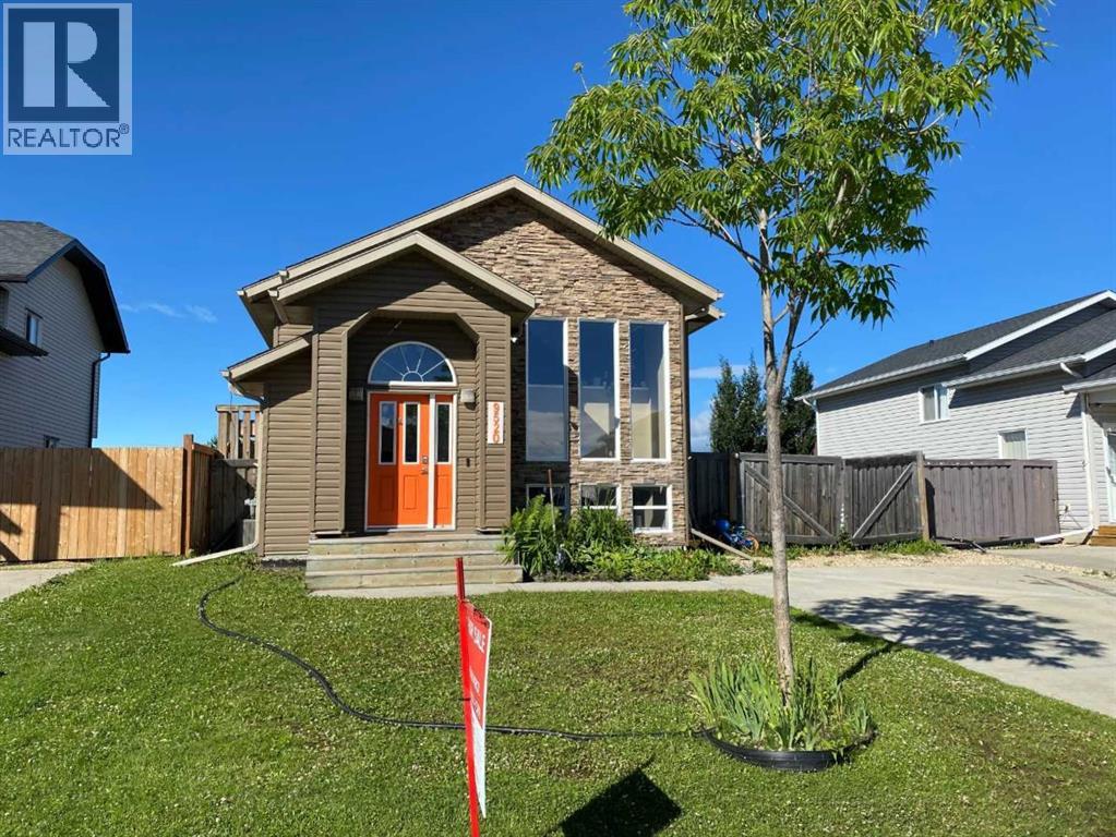 9520 92 Street - 1