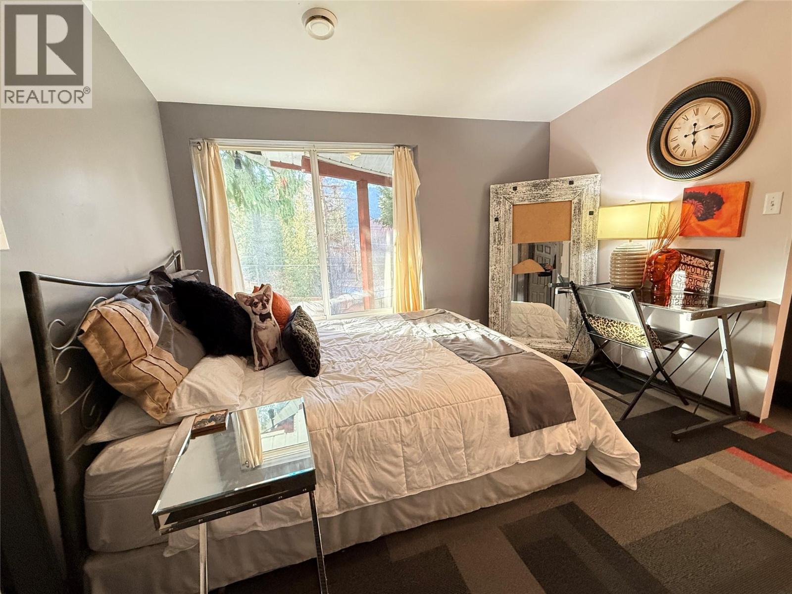 39 WILKENSON Road - 25