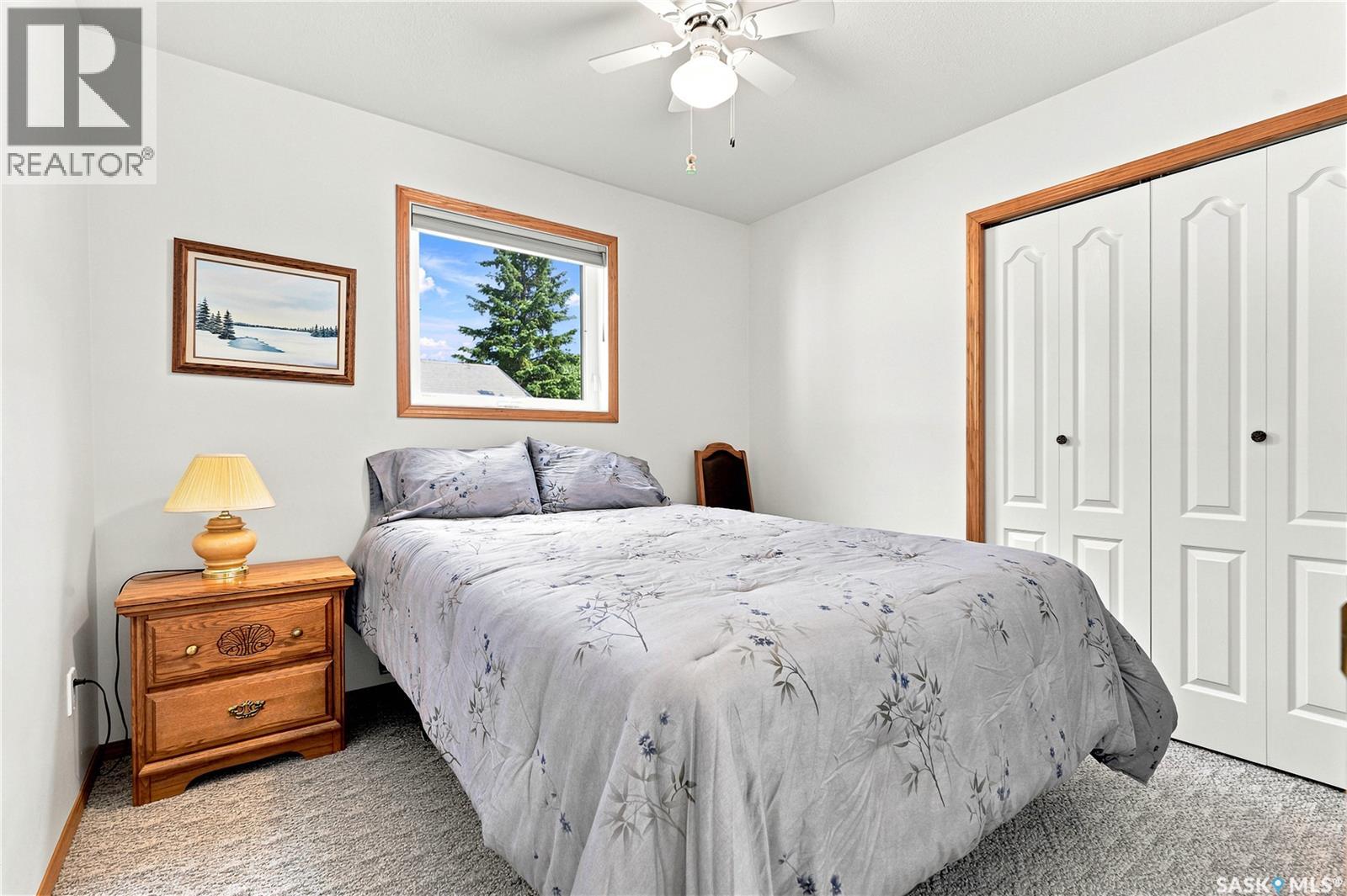 2 Steen PLACE - 32