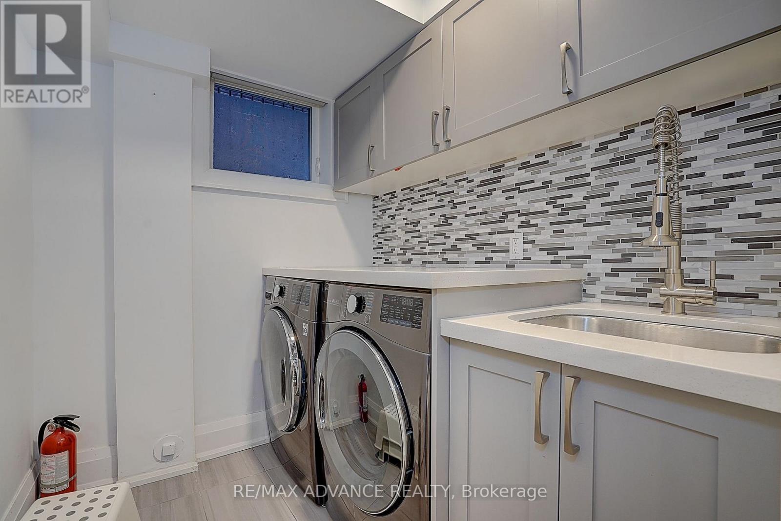 218 CAMERON AVENUE - 39