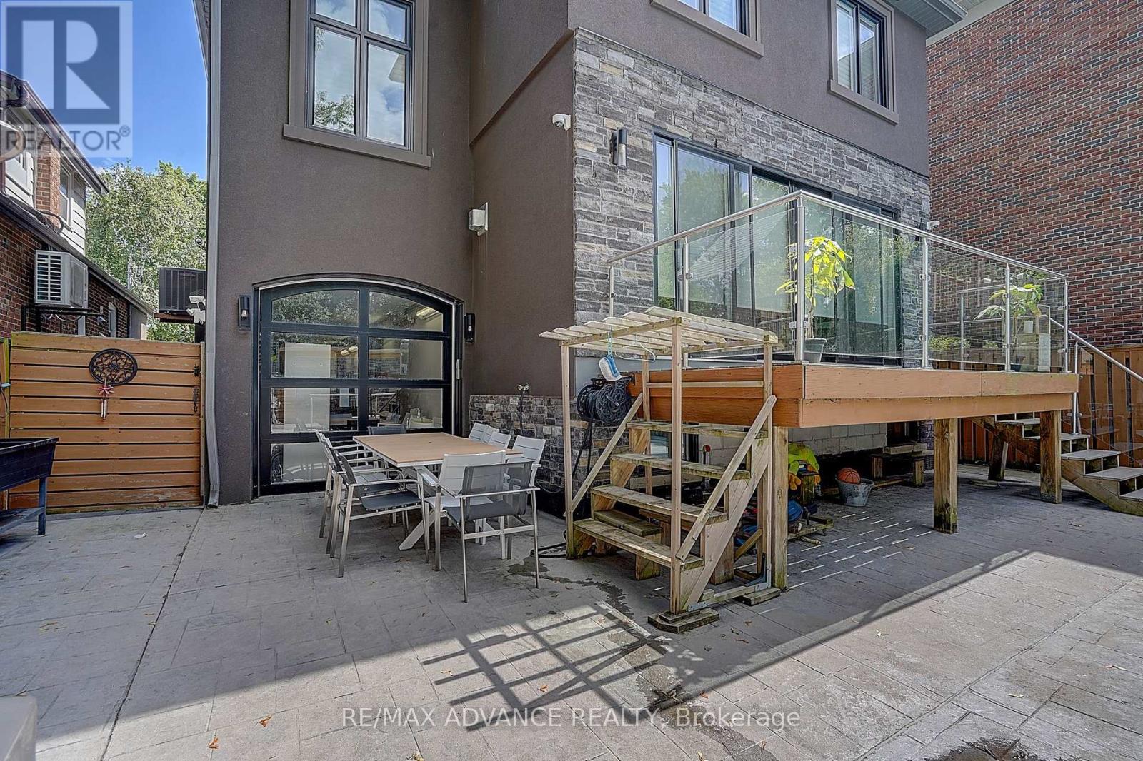 218 CAMERON AVENUE - 42