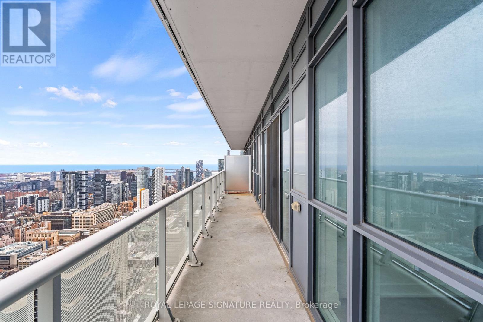 #6108 7 GRENVILLE STREET - 26