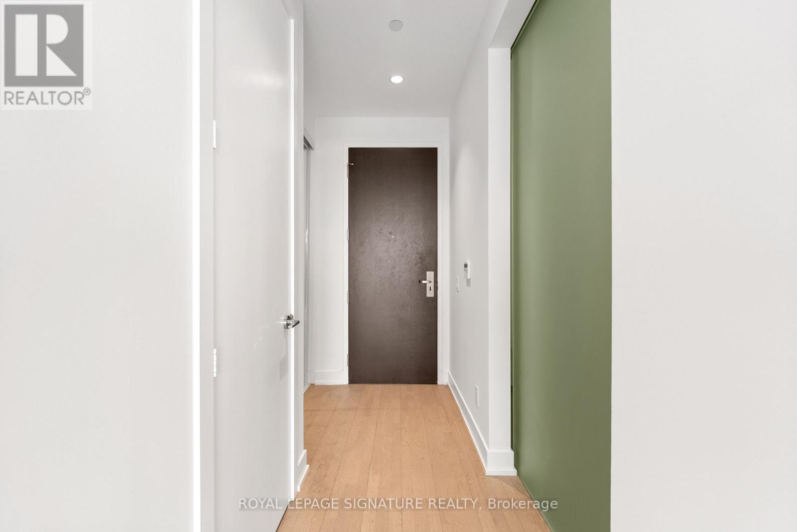 #6108 7 GRENVILLE STREET - 29