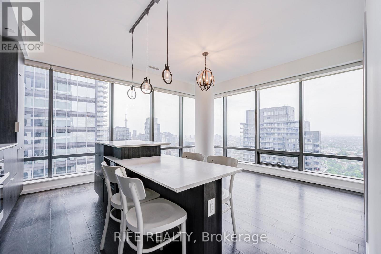 #3905 5 ST. JOSEPH STREET - 8