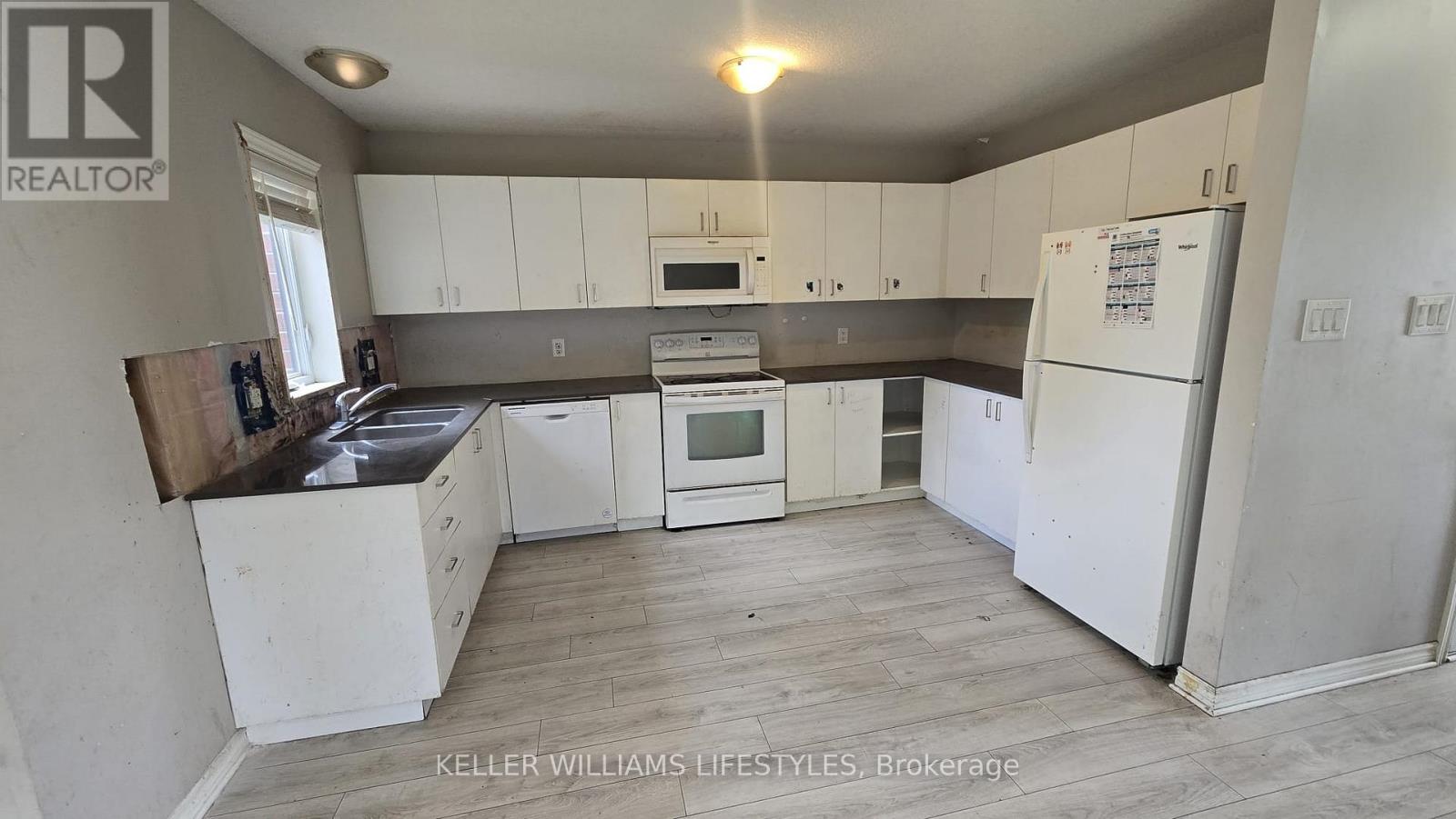 1301 MICHAEL CIRCLE - 7