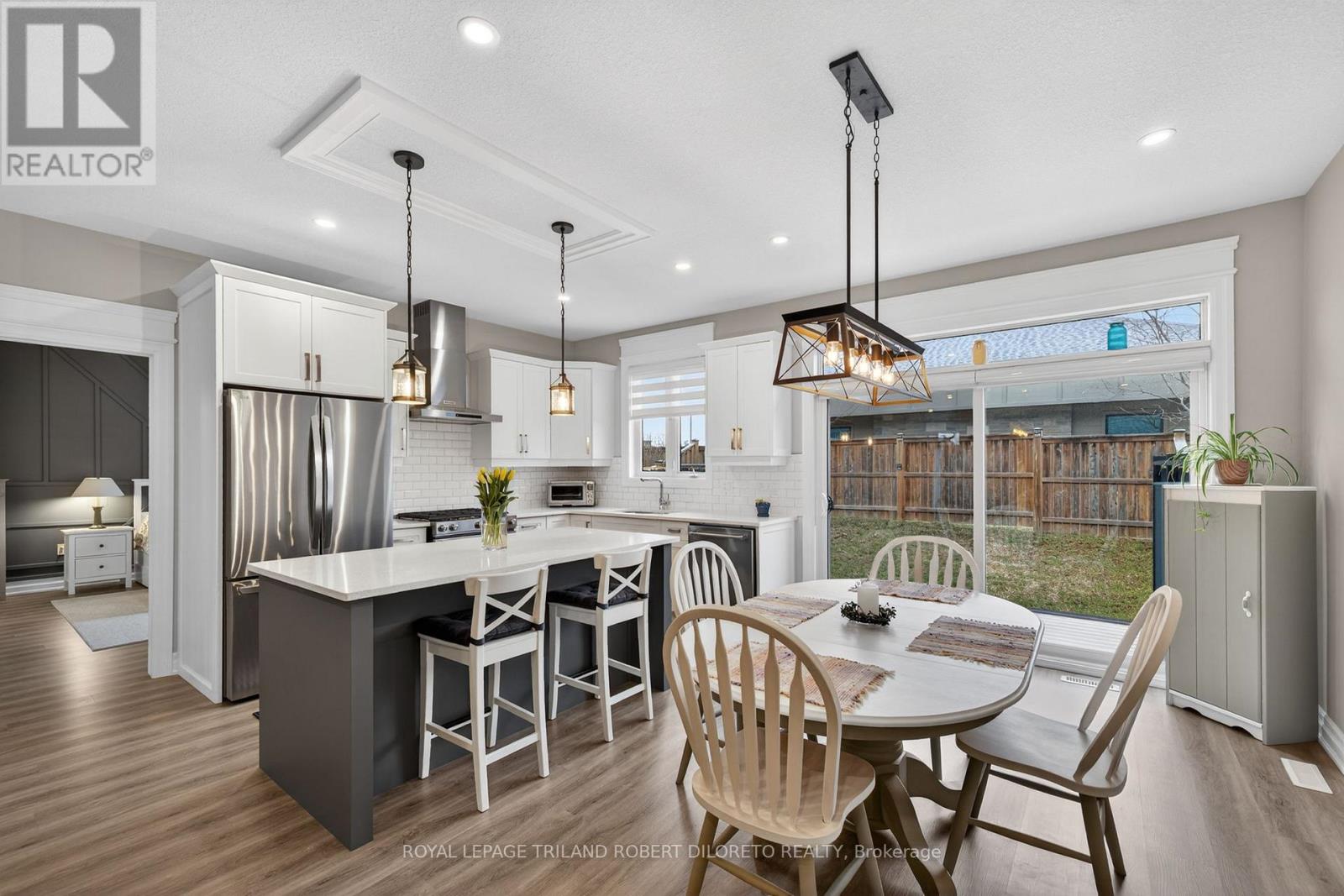 #122 9861 GLENDON DRIVE - 11