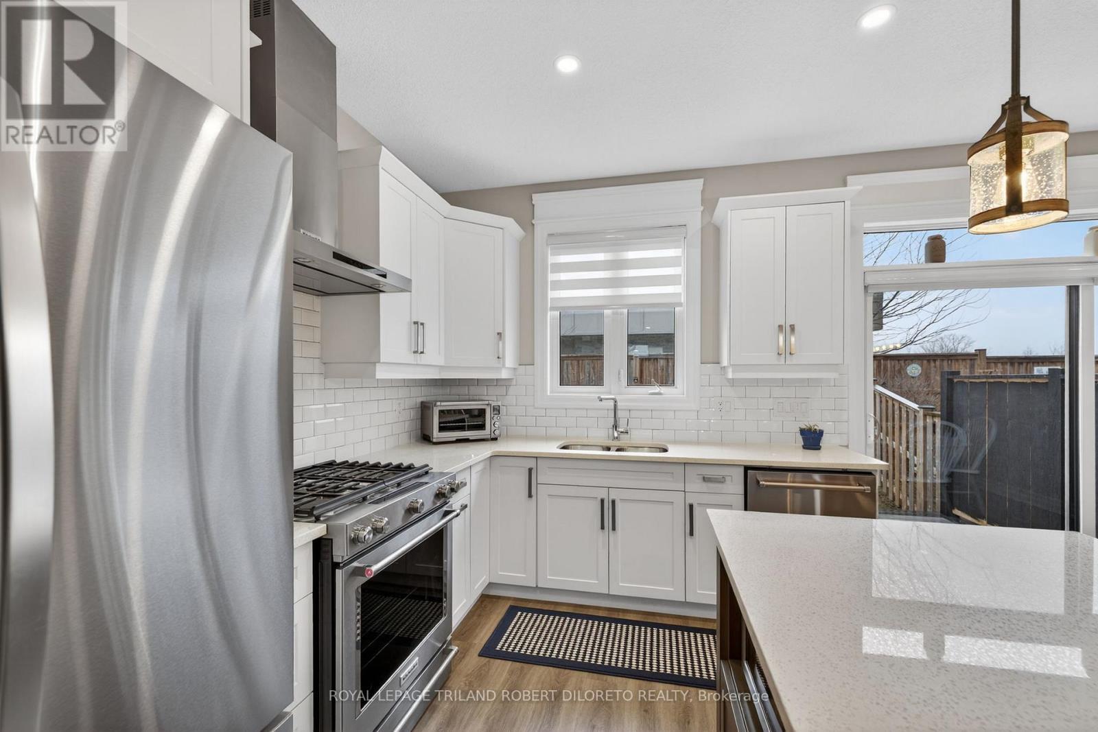 #122 9861 GLENDON DRIVE - 13