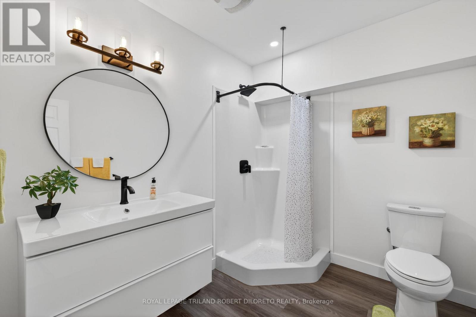 #122 9861 GLENDON DRIVE - 26