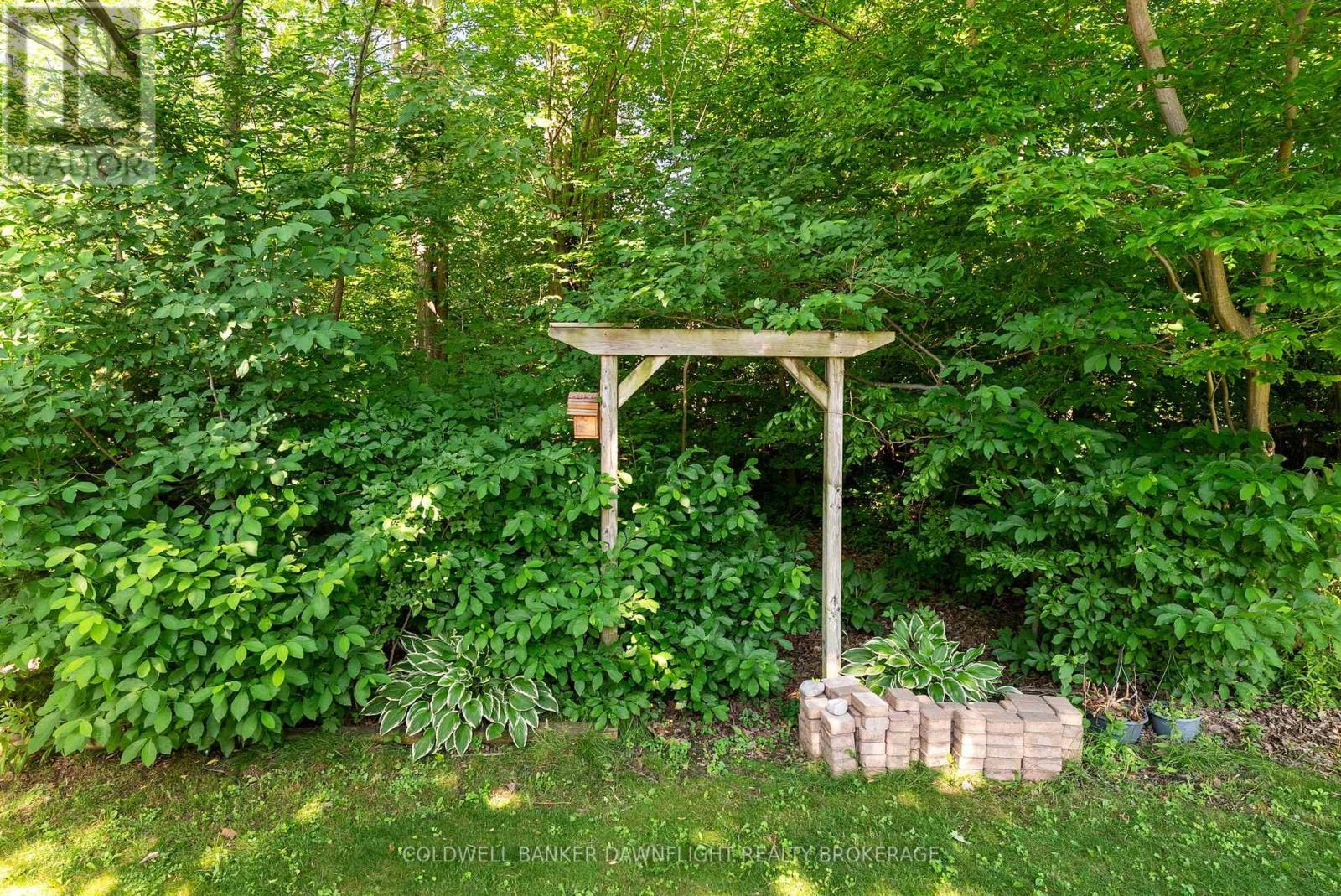 ##130 36501 DASHWOOD ROAD - 44