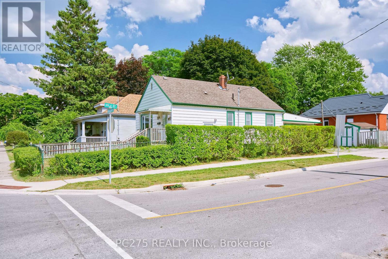 1127 TRAFALGAR STREET - 3