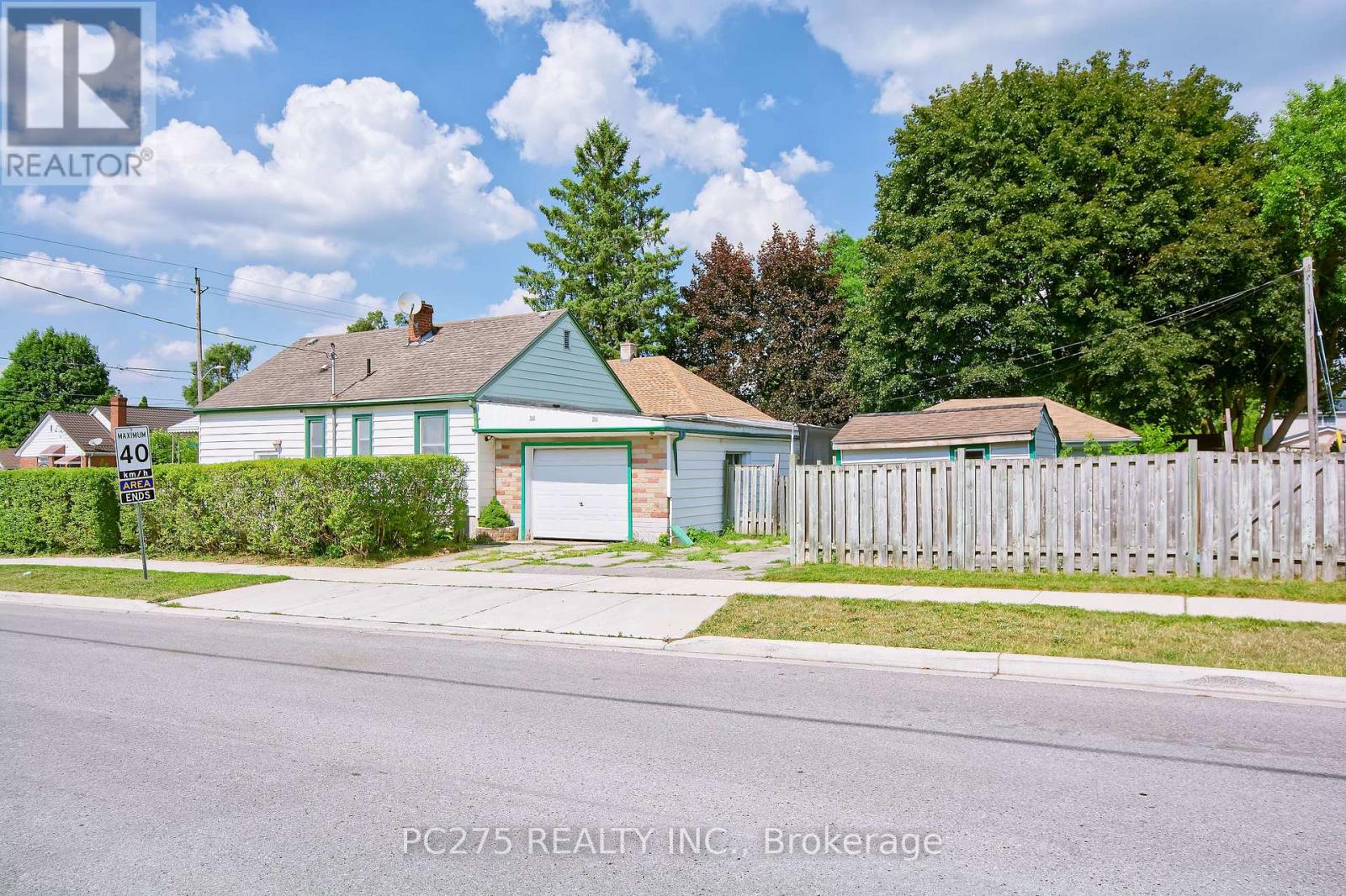 1127 TRAFALGAR STREET - 4