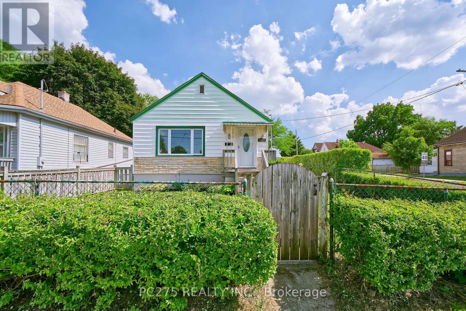 1127 TRAFALGAR STREET - 5