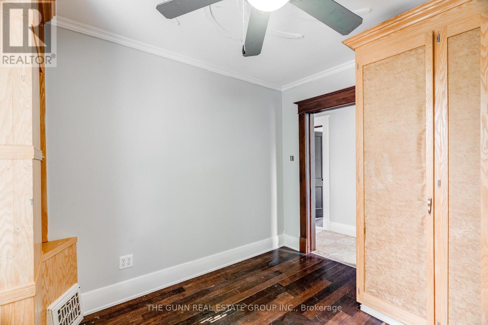 904 DAME STREET - 15