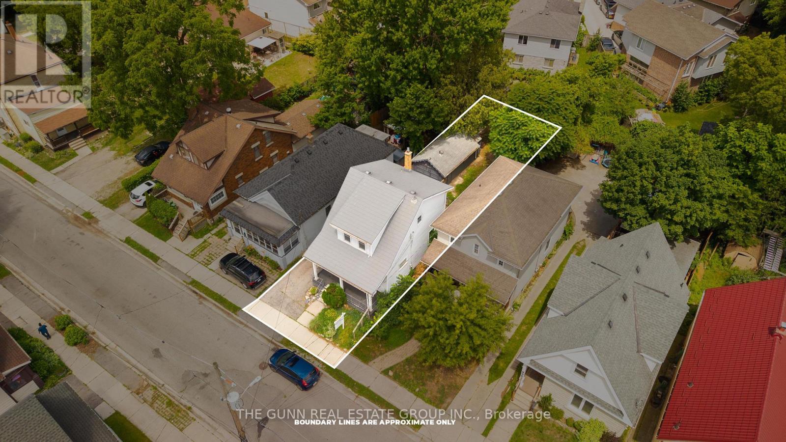 904 DAME STREET - 34