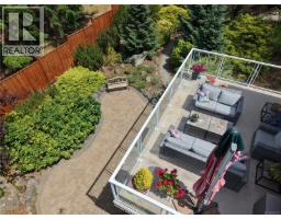 3255 Folkestone Dr, Nanaimo, BC V9T5V2 Photo 10