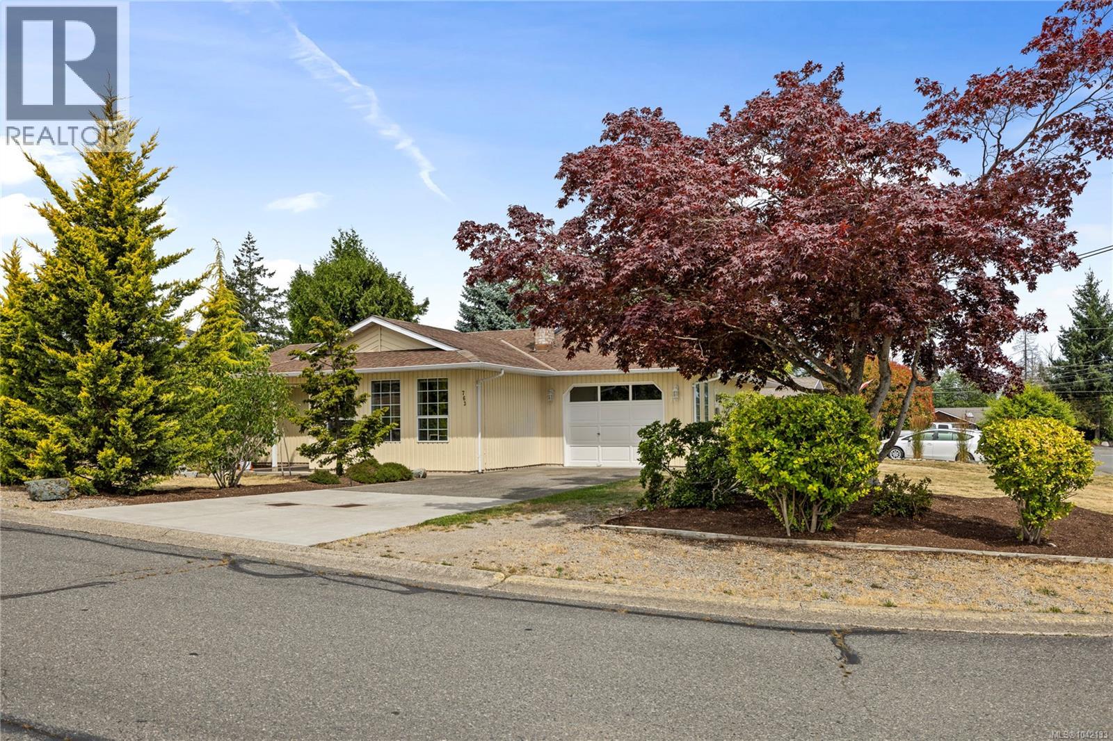 763 Camellia Pl - 35