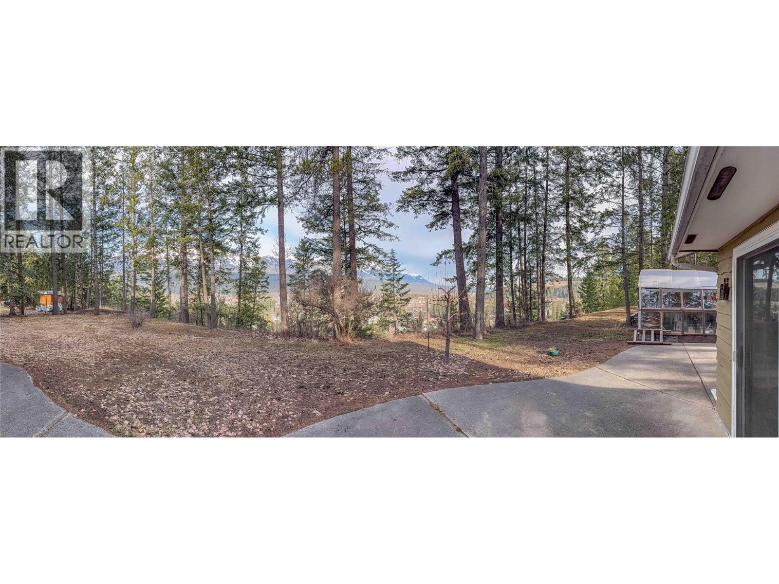 1420 Birch Crescent - 42