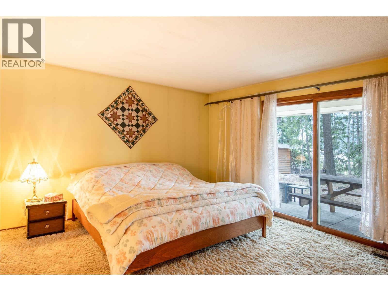1420 Birch Crescent - 11