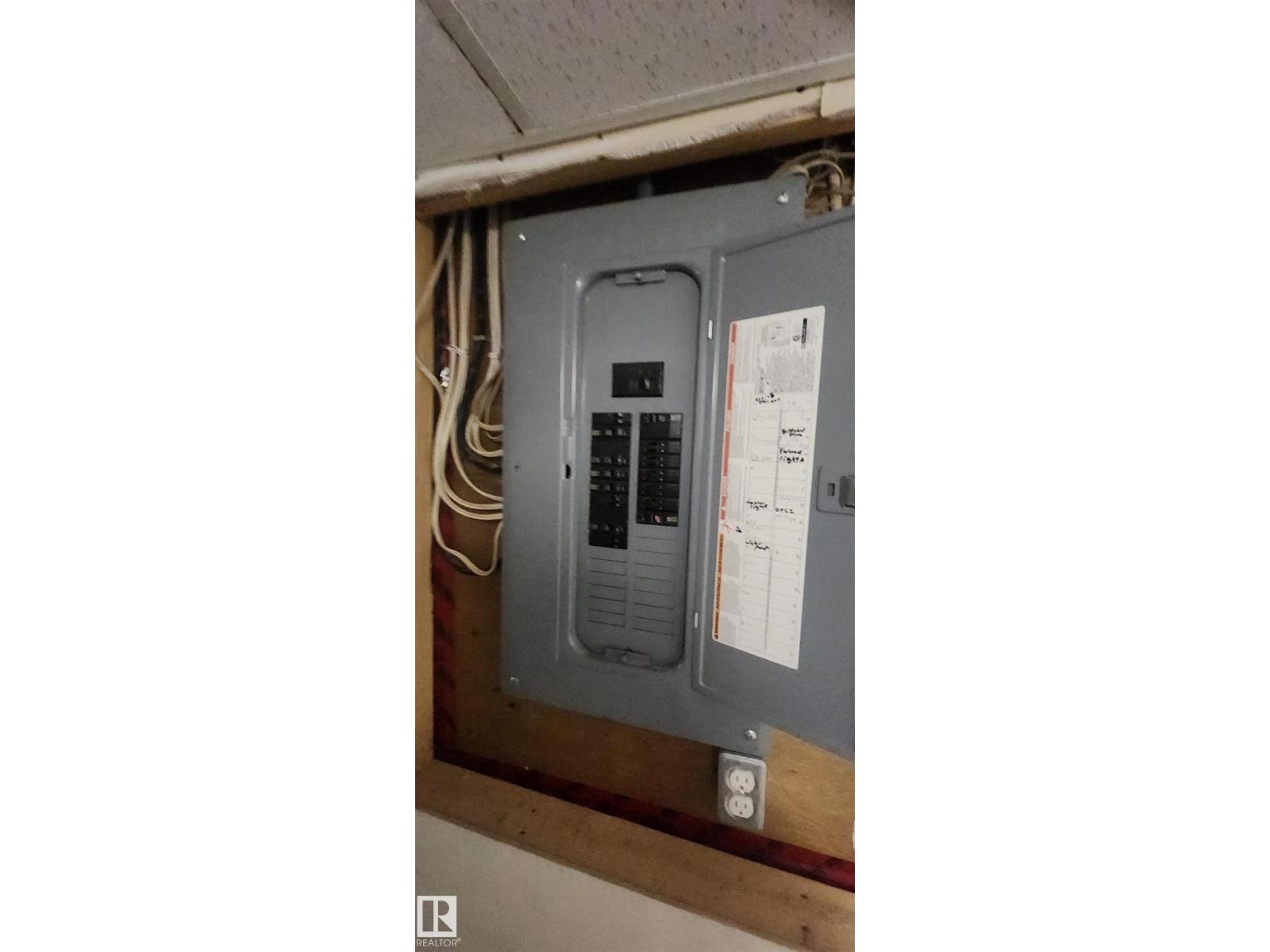 9740 - 109 ST - 21