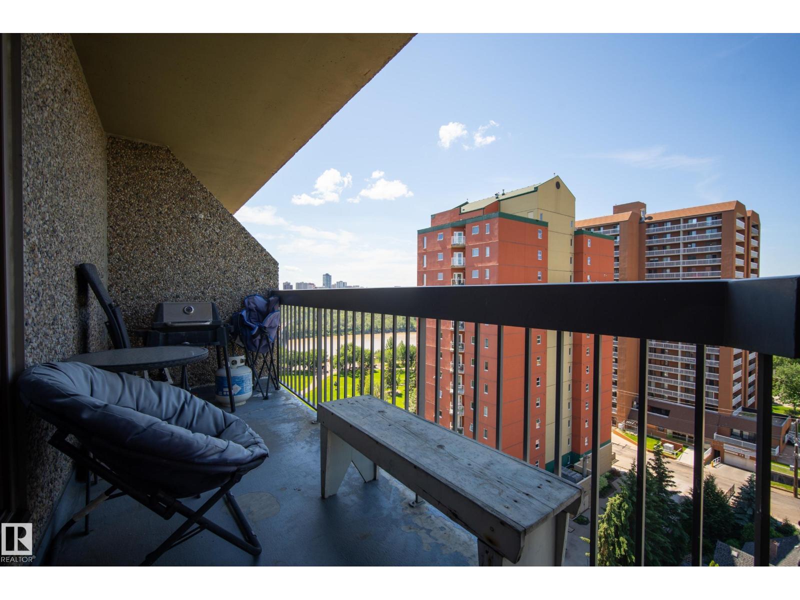 #1206 9715 110 ST NW - 23