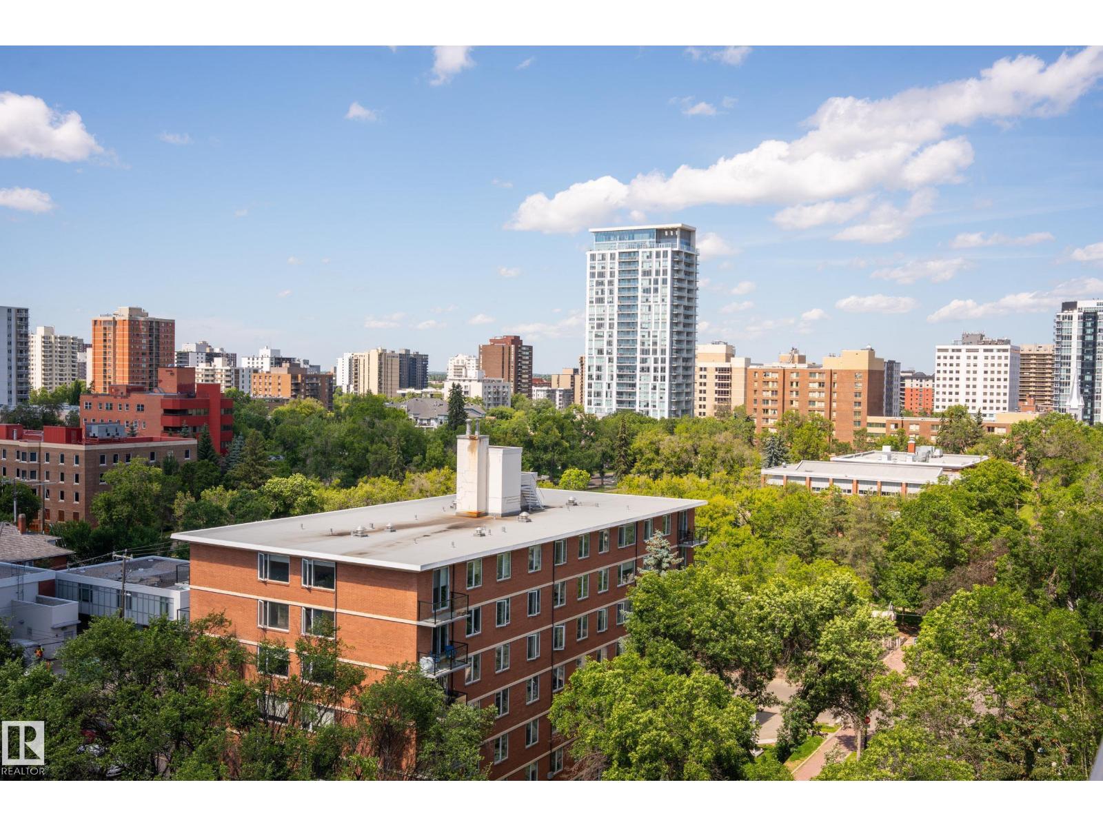#1206 9715 110 ST NW - 30