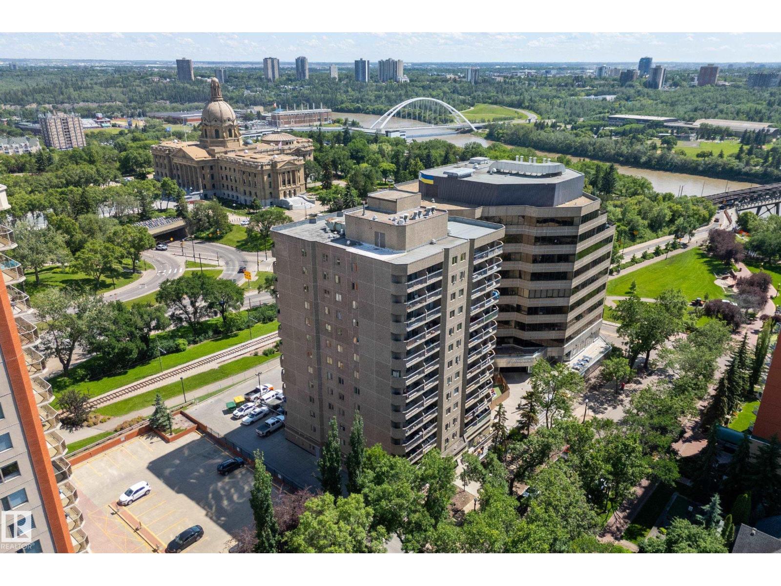 #1206 9715 110 ST NW - 31