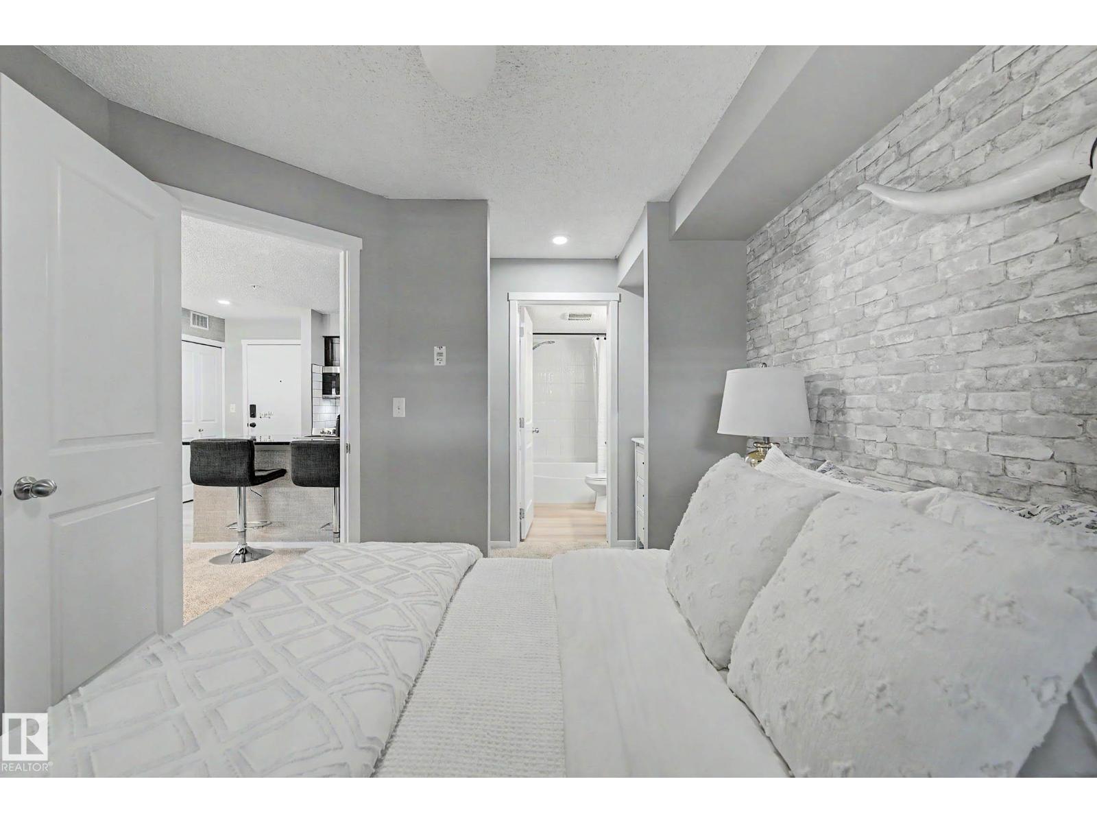 #105 5390 CHAPPELLE RD SW - 11