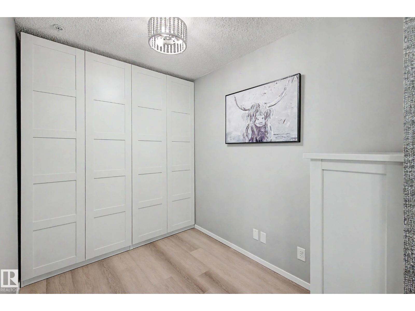 #105 5390 CHAPPELLE RD SW - 22