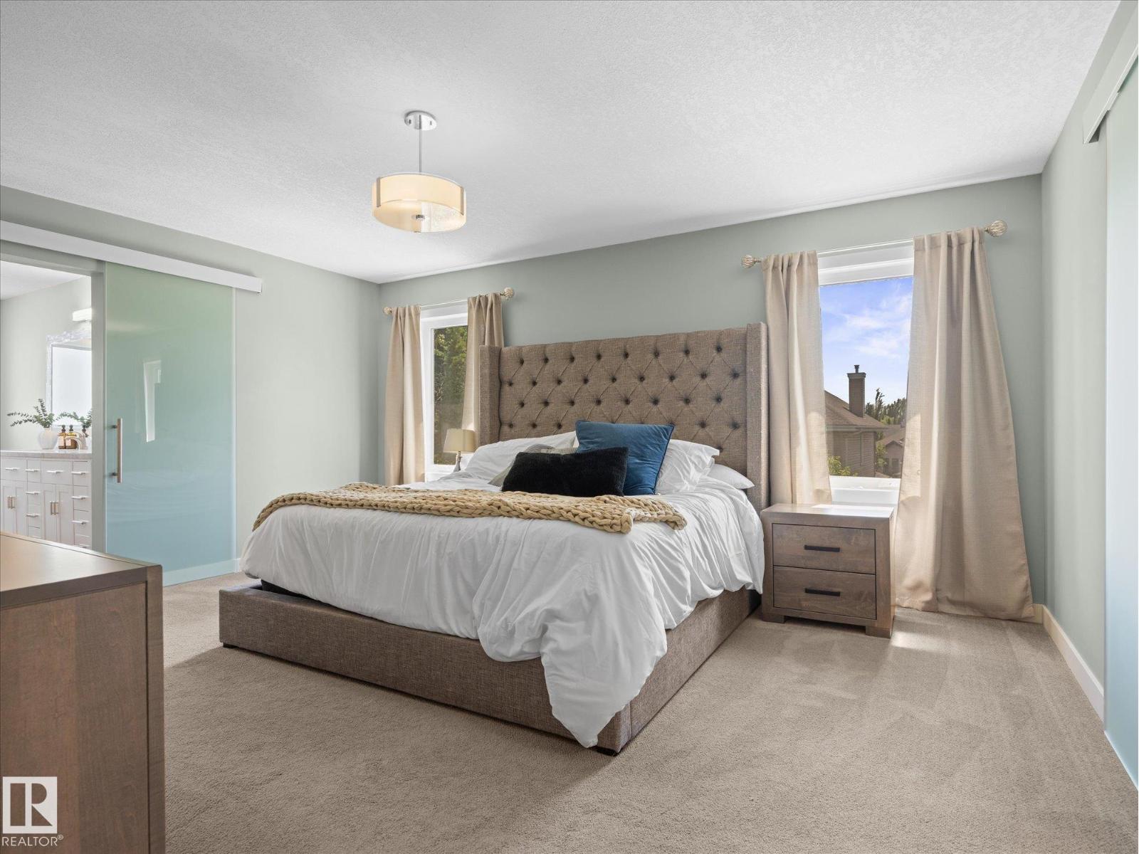 8 LEONARD DR - 19