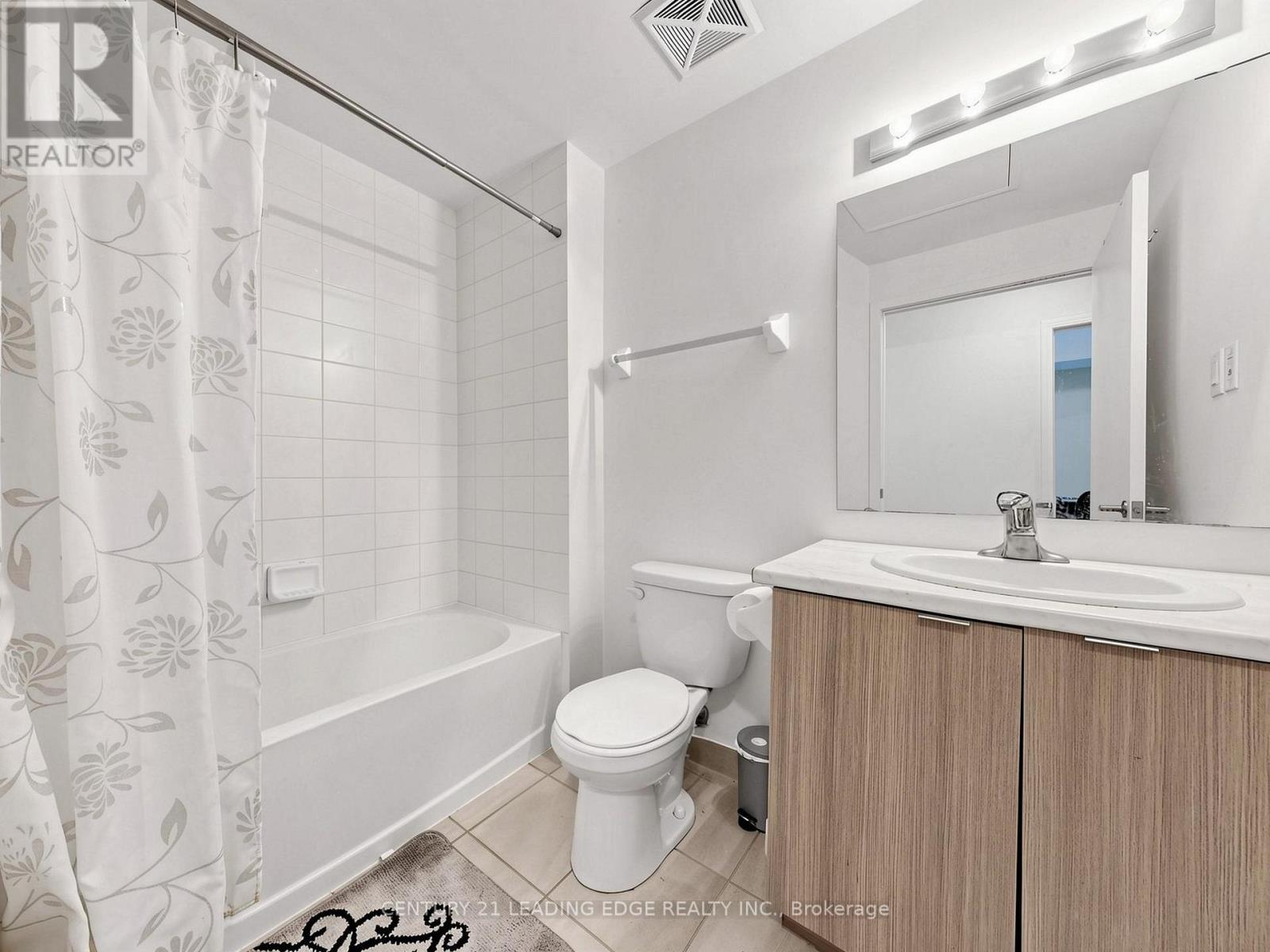 #14 70 ORCHID PLACE DRIVE - 24