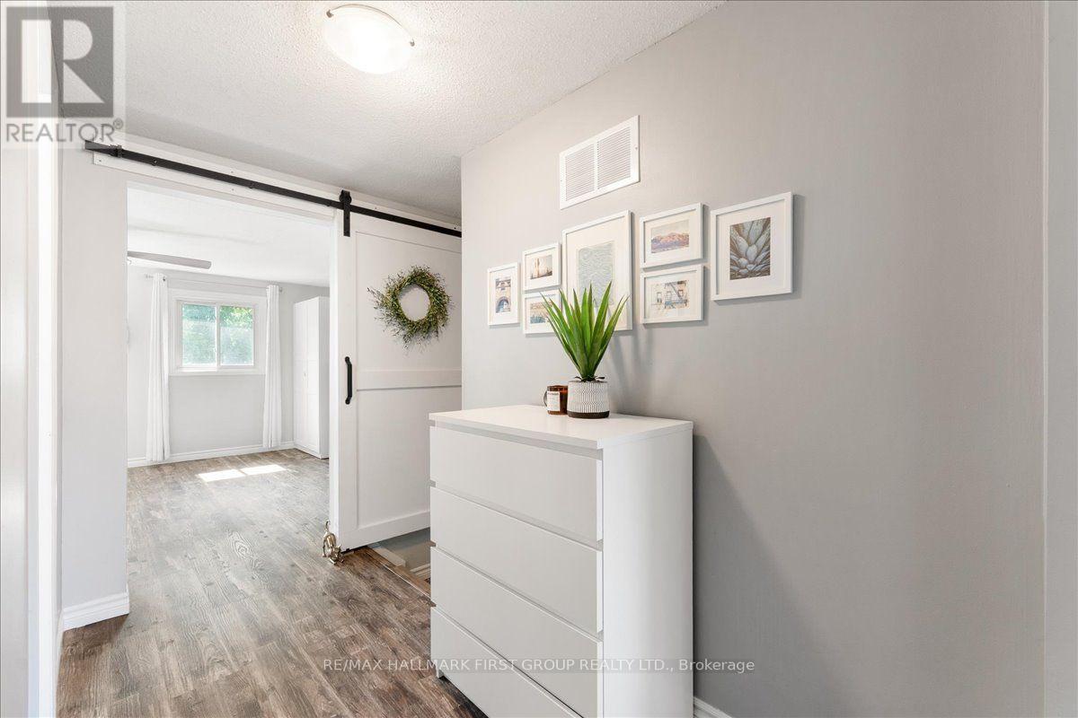 134 LONDONDERRY STREET - Image 21