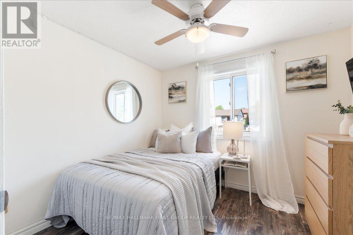 134 LONDONDERRY STREET - Image 29