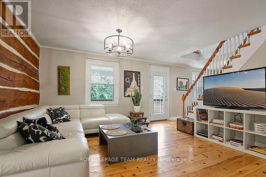 3636 FORESTVIEW LANE - 12