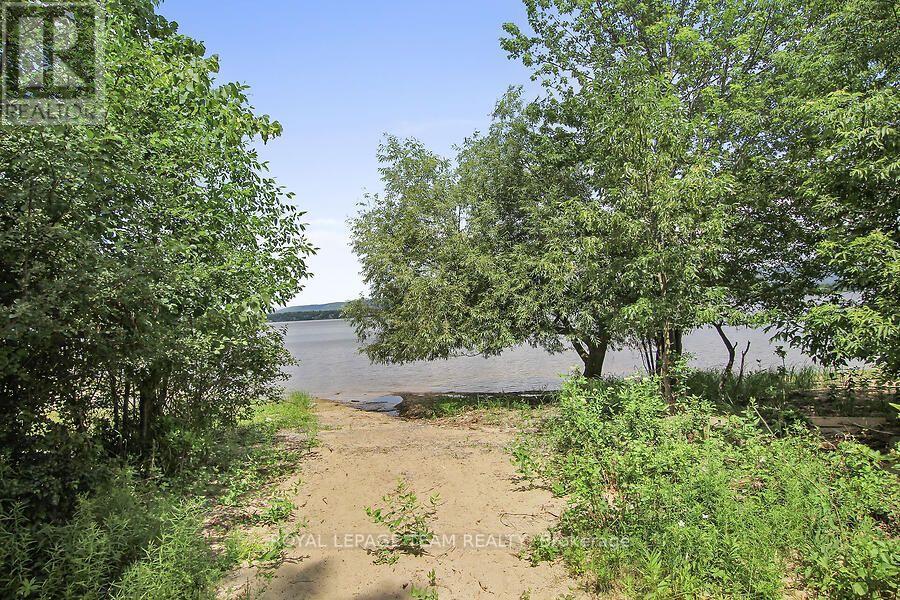 3636 FORESTVIEW LANE - 46